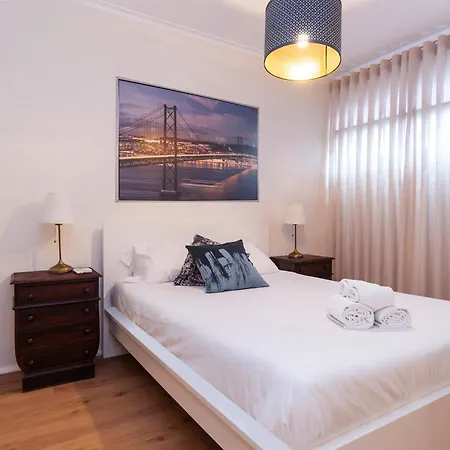 Nesha Lucky Nr. 23 Guest house Lisbon