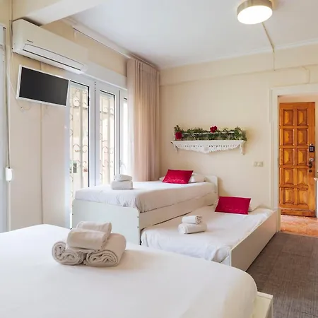 Nesha Lucky Nr. 23 Guest house Lisbon